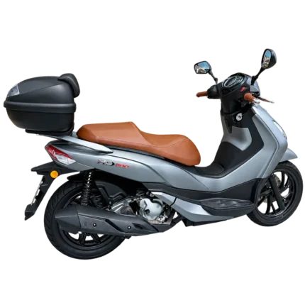 SYM HD300 rental scooter in Madeira, transparent background